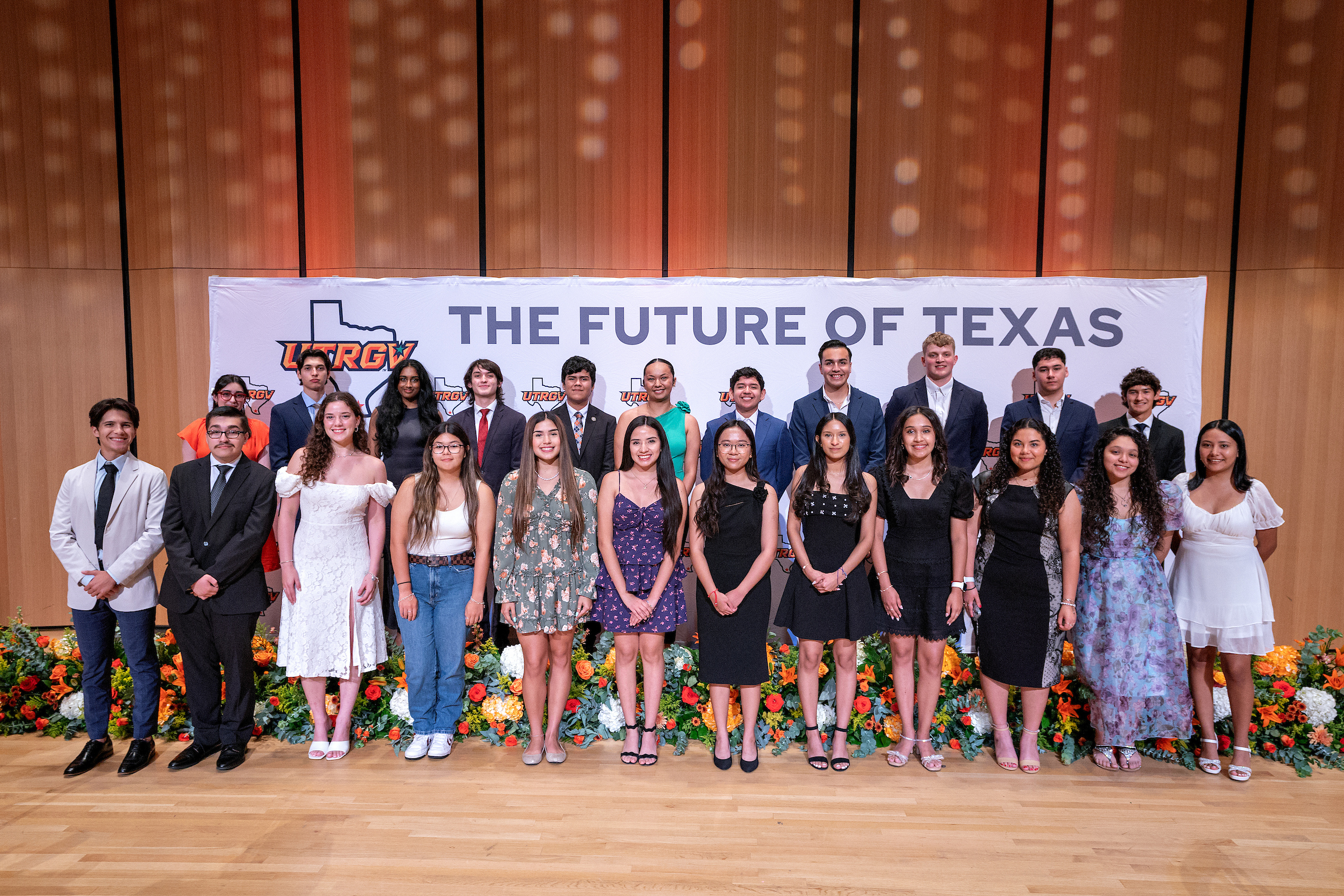 UTRGV welcomes third cohort of Luminary Scholars