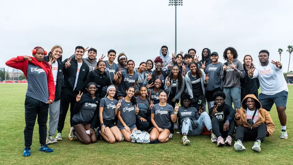 Team Gray Wins Track & Field’s Orange & Gray Intrasquad Meet