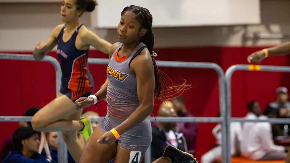 Harris Sets Indoor Track & Field Program Record