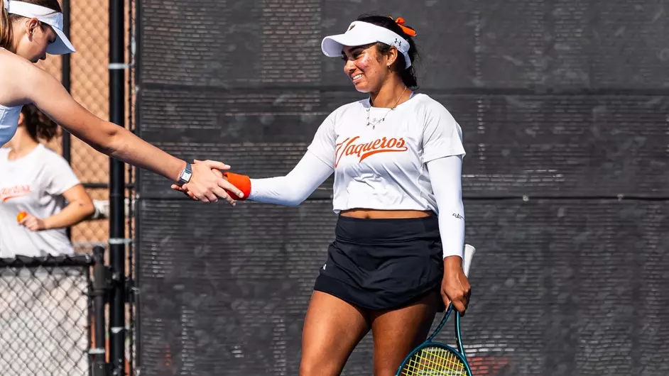 Makesar Earns First SLC Women’s Tennis Player of the Week Award