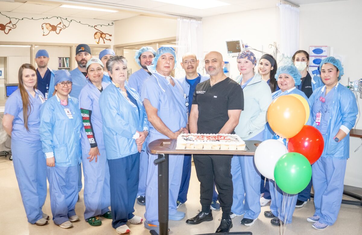 STHS Clinic Surgeon Dr. Bob Saggi Completes Milestone of 1,500 Robotic Procedures