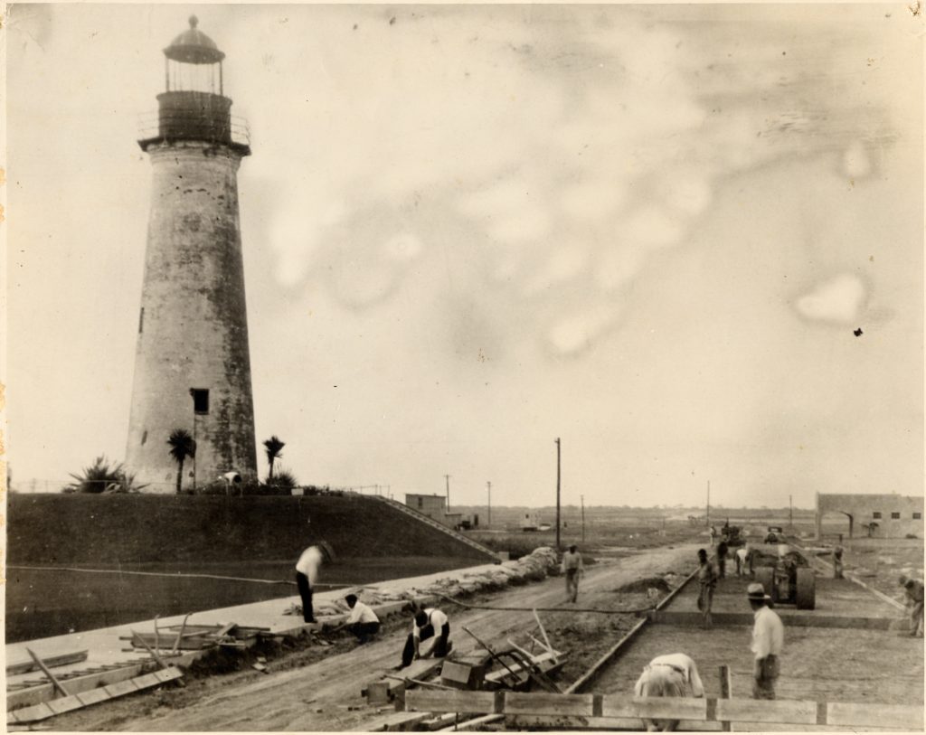 Maxan Street, downtown Port Isabel