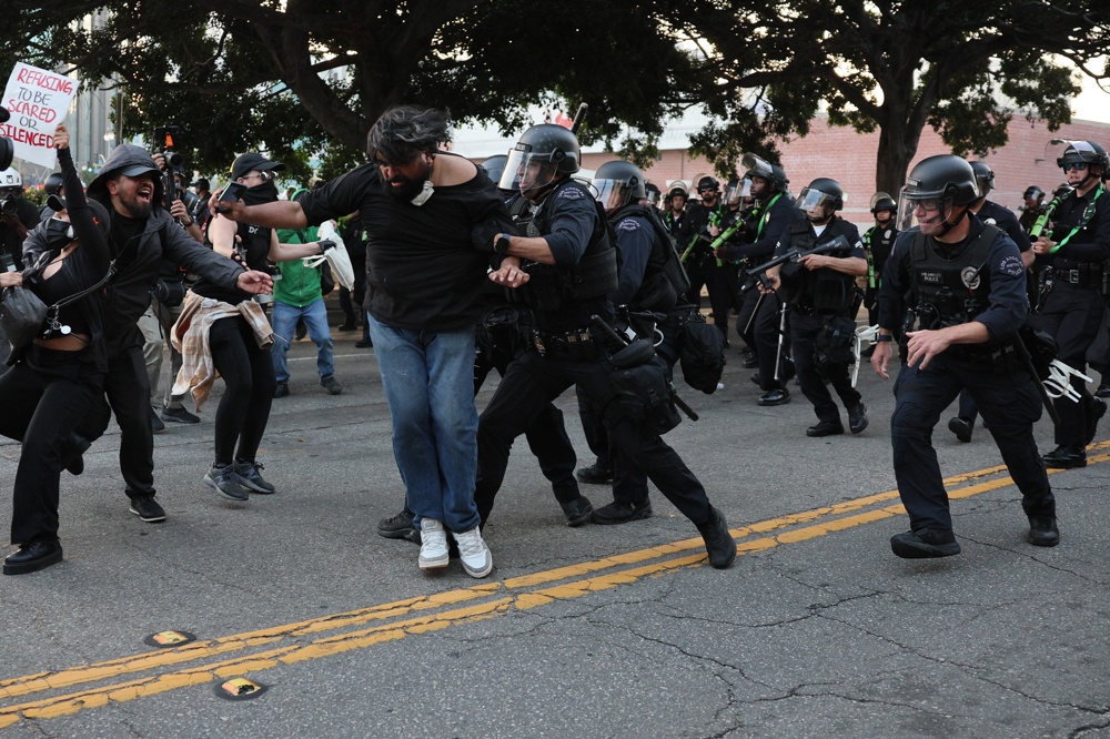 Trump threatens to use the Insurrection Act of 1807 against LA protesters