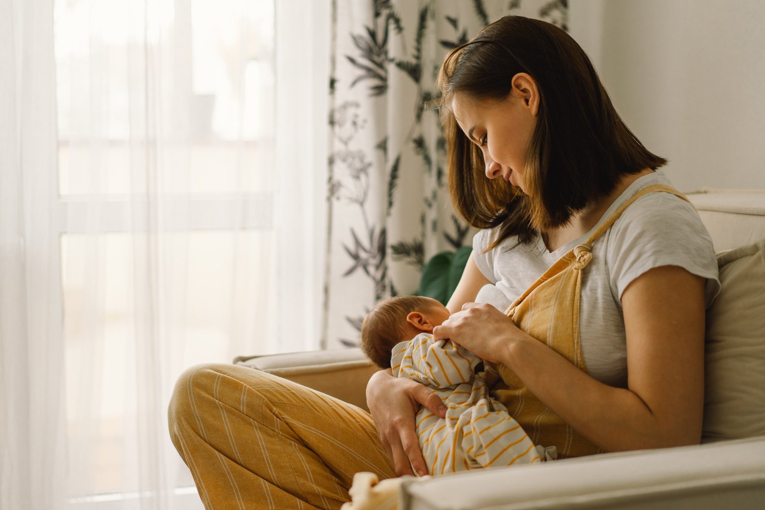 Breastfeeding Among Latina Mothers in the U.S.:  Progress, Challenges, and Practical Solutions