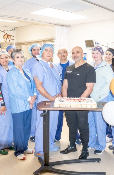 STHS Clinic Surgeon Dr. Bob Saggi Completes Milestone of 1,500 Robotic Procedures
